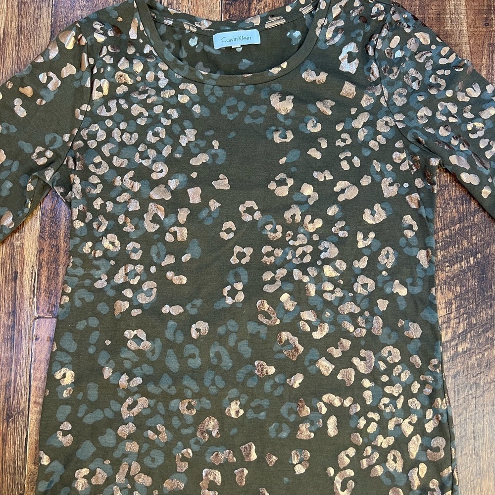 Calvin Klein olive green metallic top NWOT S - Picture 8 of 11